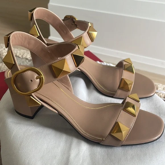 Valentino Garavani Gold and Tan Sandals - Picture 3 of 12
